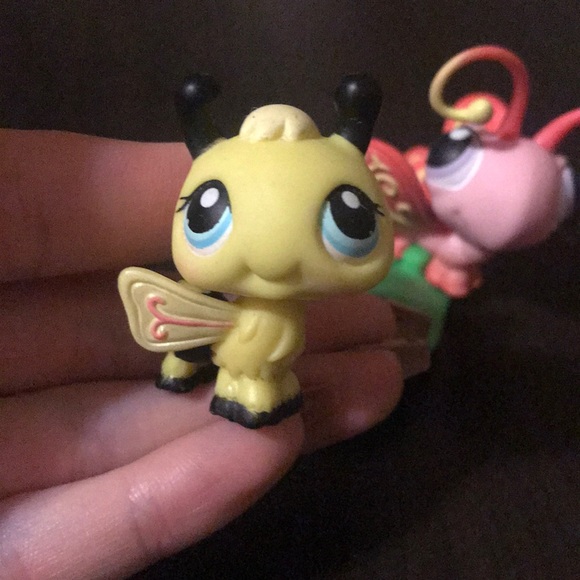 Littlest pet shop bee and butterfly - Picture 2 of 7